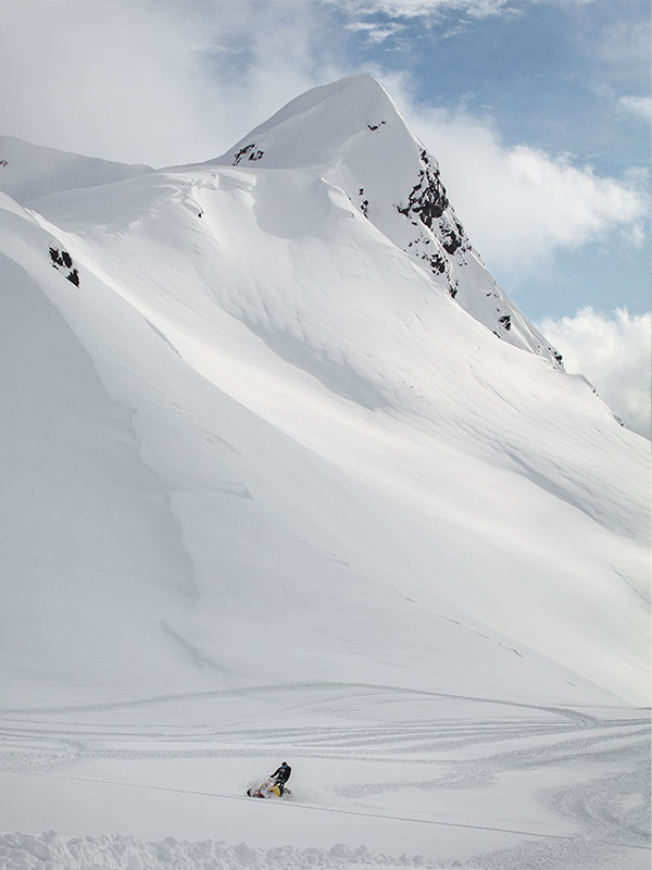 Wide-dave-sledding